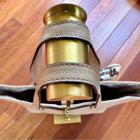 Michael Kors Taupe Tote Bag with Blue Scarf EUC - Picture 12 of 13